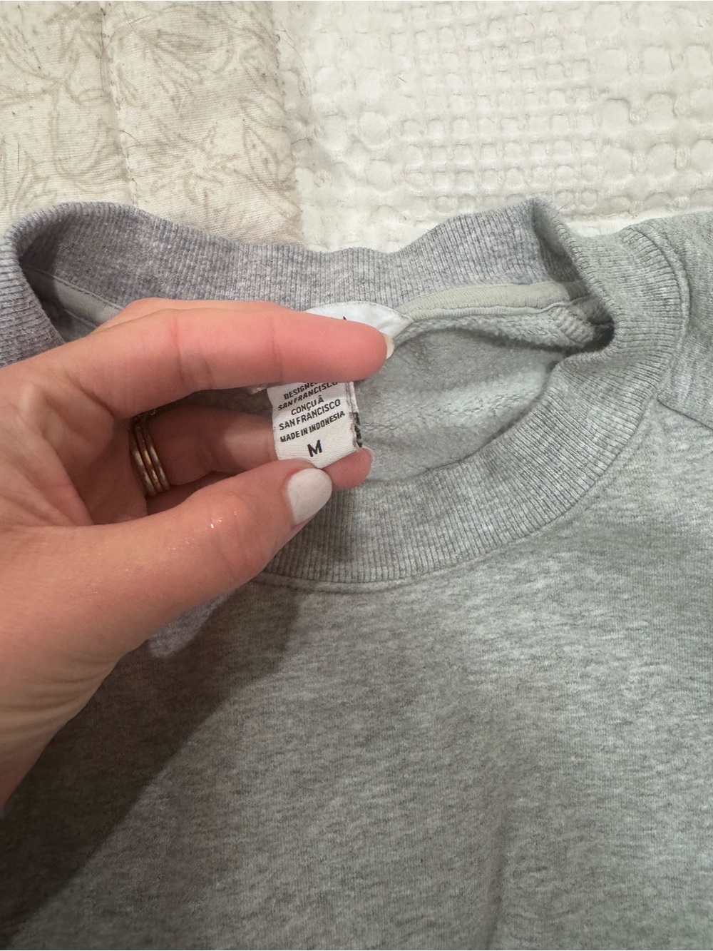 Athleta Gray Crewneck Sweatshirt
